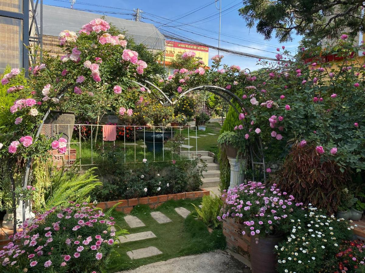 Homestay Khu Vuon Hoang Gia Dalat Eksteriør bilde